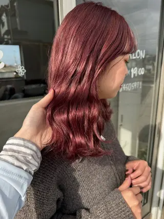 カラー ume yuraのヘアスタイル