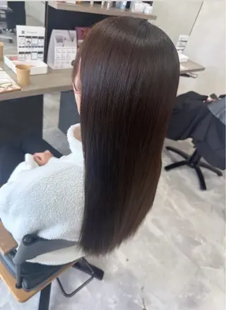 ロング 𝑴𝒐𝒓𝒊 /髪質改善/艶髪🖤のヘアスタイル