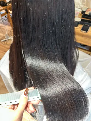 ロング 巽 愛夏のヘアスタイル