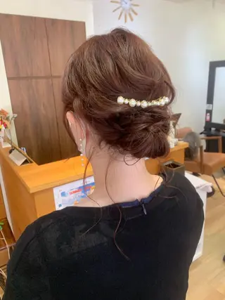 セミロング アトリエニューヨーク 三ノ輪店のヘアスタイル