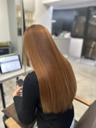 ロング パーマ ハイトーンカラー が絶対可愛い✨泰聖✨のヘアスタイル