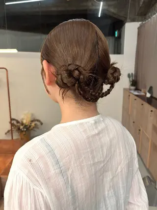 ロング ami/大阪/暖色 /レイヤーカットのヘアスタイル