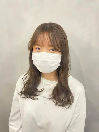 ロング カラー 🩵ブリーチカラー MIORI🩵のヘアスタイル