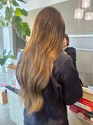 ロング カラー くまざき なな /パーマモデル募集中のヘアスタイル
