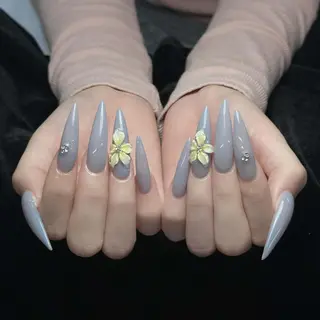 ネイル Rina Mika Nailsのネイルデザイン