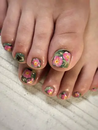 ネイル FIORITURA Maikoのネイルデザイン