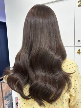 カラー cashel tokyoのヘアスタイル