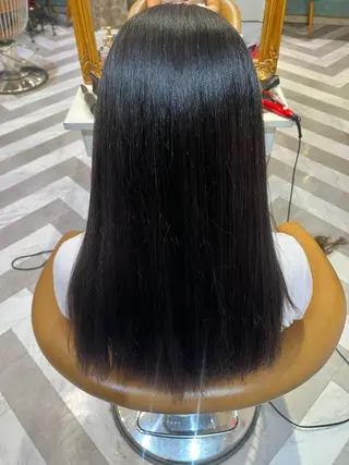 ロング 西川 大晴 透明感・艶感カラーのヘアスタイル