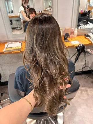 ロング レイヤーStyle 🪽菜々実のヘアスタイル