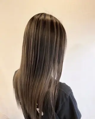 ロング カラー GRANDEUR ✂️Renaのヘアスタイル