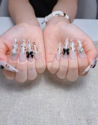 ネイル Luna Nail.Novaのネイルデザイン
