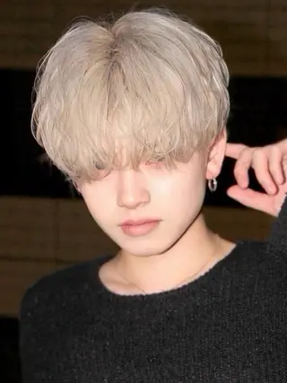カラー メンズ 牛嶋 勇哉のヘアスタイル