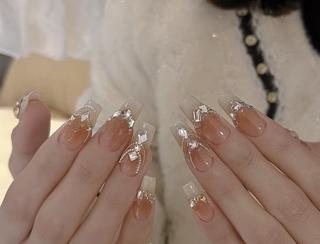 ネイル エリ🫧 nail池袋東口のネイルデザイン