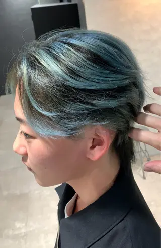 ショート メンズ 🔥ニュアンス フェザー小林海斗🔥のヘアスタイル