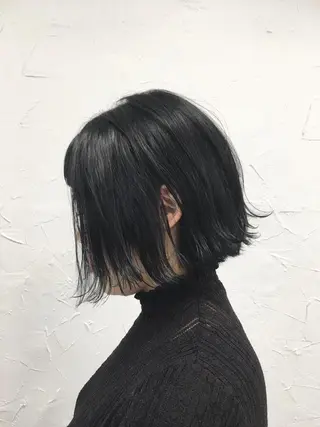 ショート カラー 脱!黒髪 ダブルカラー【上野】のヘアスタイル