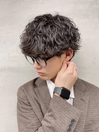 ショート パーマ メンズ 亀井隆汰/メンズ専門 パーマ/フェード可のヘアスタイル