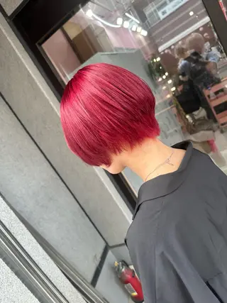 ショート ブリーチ特化🌈 MANATOのヘアスタイル