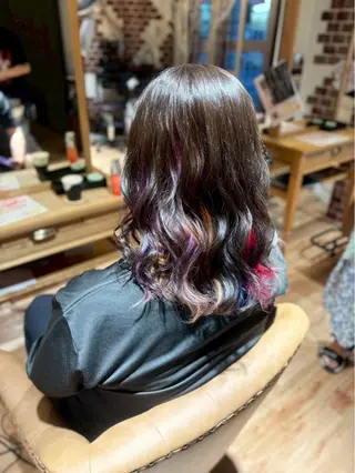 ミディアム ブリーチ・カットモデ ル募集中🫧高口小春のヘアスタイル