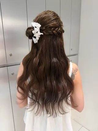 ヘアアレンジ ヘアセット🎀耳つぼ 👂💎MONAMIのヘアスタイル
