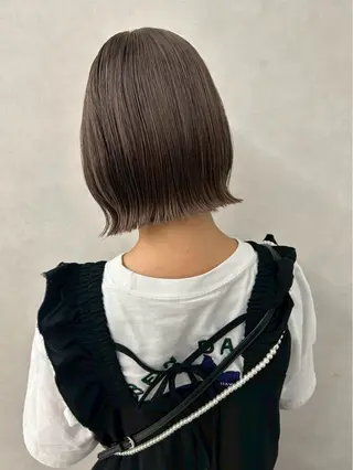 ショート カラー HAKU 津久野のヘアスタイル