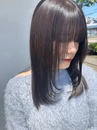セミロング カラー 落海 風花のヘアスタイル