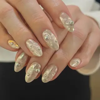 ネイル USHIGOME .のネイルデザイン