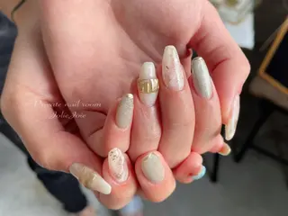 ネイル Jolie Joieの眉毛・アイブロウイメージ