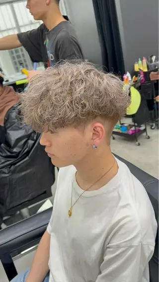 カラー パーマ メンズ 谷口 匠のヘアスタイル