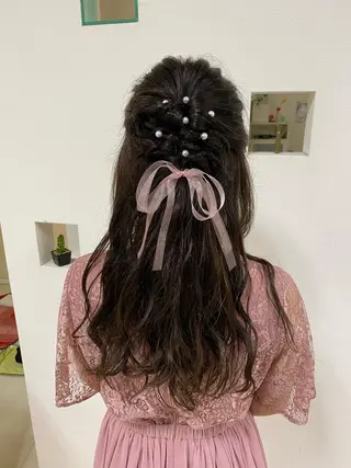 ヘアアレンジ おん眉美容師eMu✄ yuka‪🤍のヘアスタイル