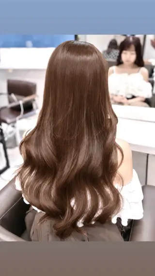 ロング カラー girly上品ヘア 🎀／ベージュikuのヘアスタイル