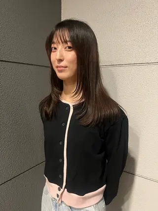 ロング にこ / ボブカットのヘアスタイル
