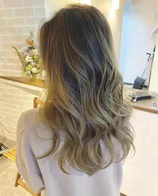 ロング カラー ヘアアレンジ ネイル マツエク・マツパ ハイライト、レイヤー カット/西梅田/中西のヘアスタイル