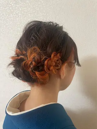 ミディアム カラー 戸諸 由香里のヘアスタイル
