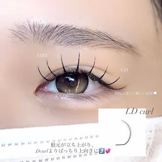 マツエク・マツパ AYAKA🤍 まつ毛パーマのマツエク・マツパデザイン