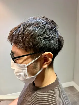 パーマ 襟川 彩奈のヘアスタイル