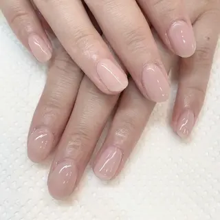 ネイル リスブラン🌱 IKUMIのネイルデザイン