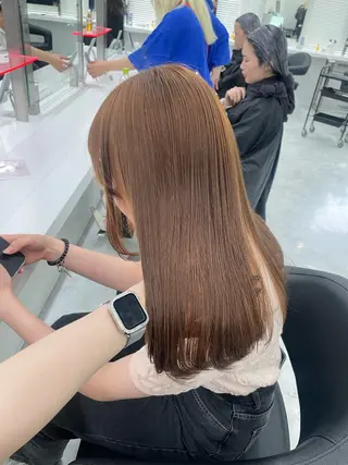 セミロング カラー ラベンダー💜 グレージュ🩶のヘアスタイル