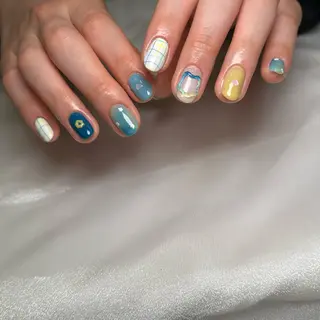 ミディアム mol 山田のネイルデザイン
