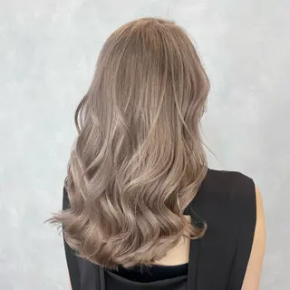 ロング カラー 🤍原宿/ハイトーン みほ🎀໒꒱のヘアスタイル