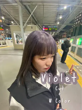 セミロング カラー 五十嵐 未悠のヘアスタイル