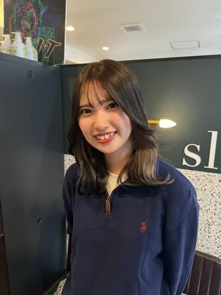 ミディアム ハイトーン🎀 MIYU💖のヘアスタイル