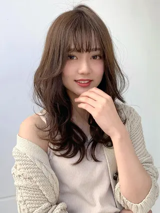 セミロング カラー 上品ヘア🤍顔周り/ レイヤー✨/林遼一郎のヘアスタイル