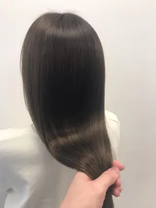 ロング Bonheur umedaのヘアスタイル
