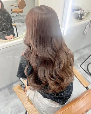 ロング カラー Risa🐈⬛/ グレージュ/透明感のヘアスタイル