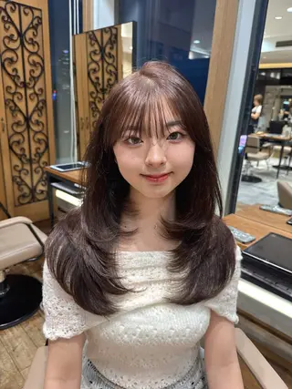 セミロング 大内 杏珈のヘアスタイル
