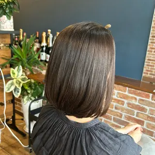 ミディアム 中村 莉乃香のヘアスタイル