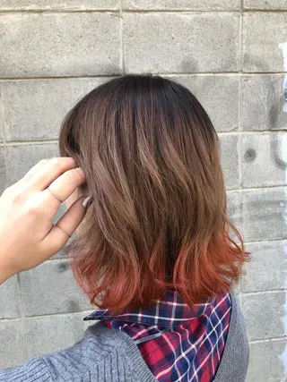カラー 最高級エクステ /羽エクステ白石宇由のヘアスタイル