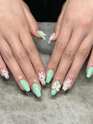 ネイル IROHA NAIL 愛音のネイルデザイン