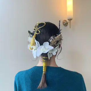 セミロング ヘアアレンジ 本間 結衣のヘアスタイル