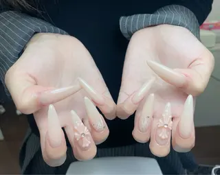 ネイル 中野駅から2分 MEO NAILのネイルデザイン